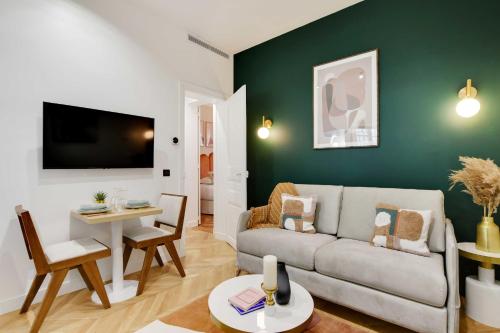 Charmant appart 1BR4P au coeur de Paris Tuilleries Louvre