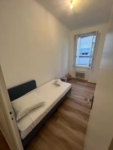 Charmant Appart Rue Nau, Coeur Marseille, 5 pers 2 ch