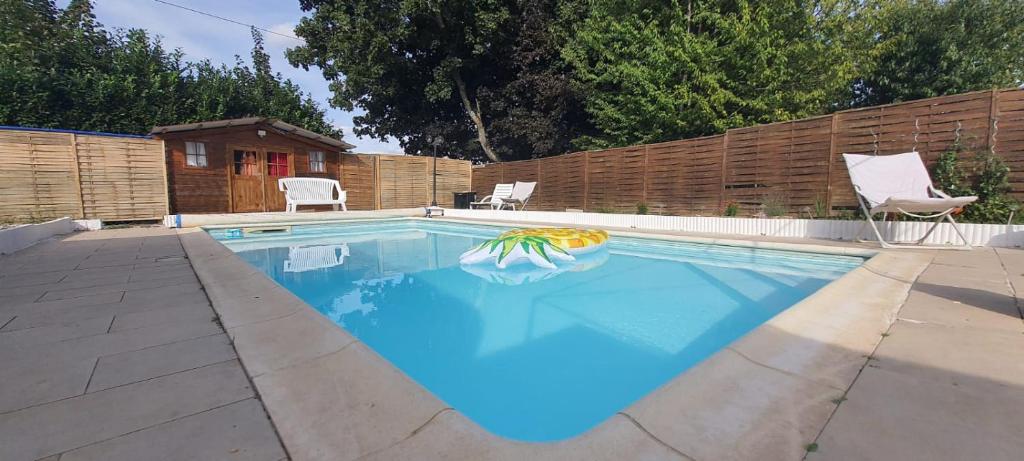 Charmant appartement 2p de 43m2 avec piscine privée 7 Route Coulommiers, 77320 La Ferté-Gaucher