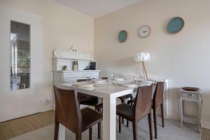 Charmant appartement a 200 m de la mer!