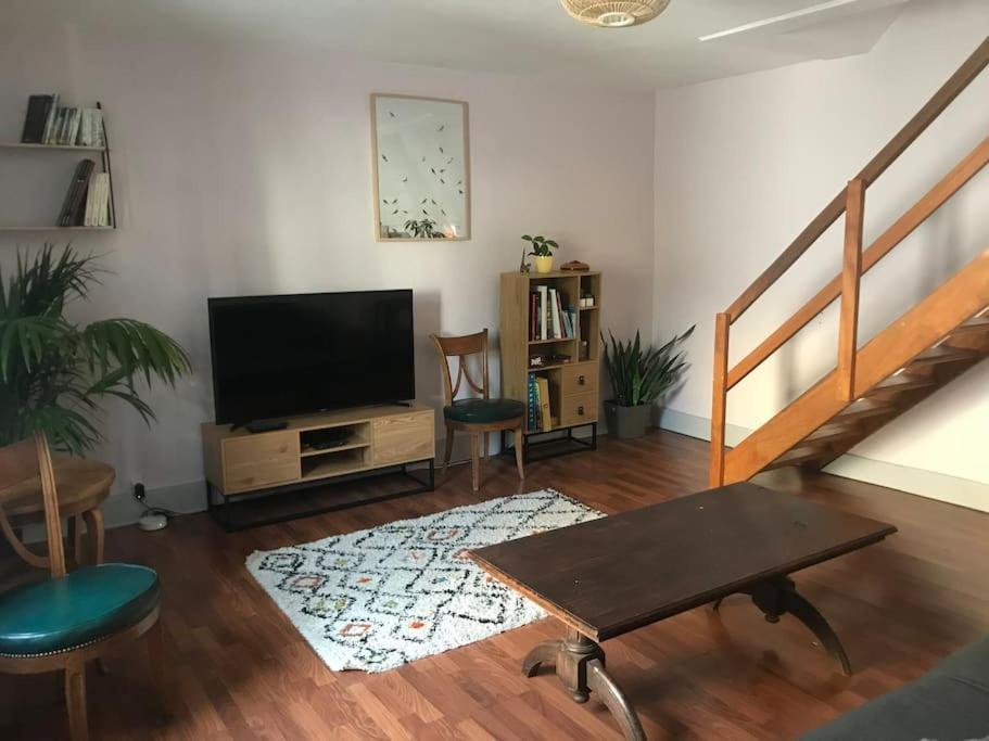 Charmant appartement au calme avec parking 68 Rue de Velotte, 25000 Besançon