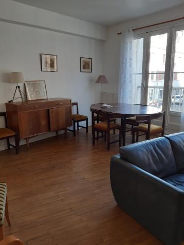 Charmant appartement au pied du château