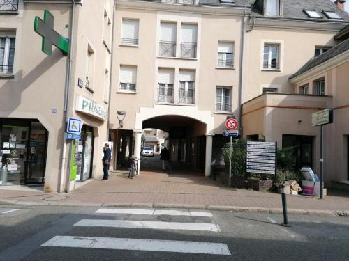 CHARMANT APPARTEMENT CENTRE VILLE LE RONSARD