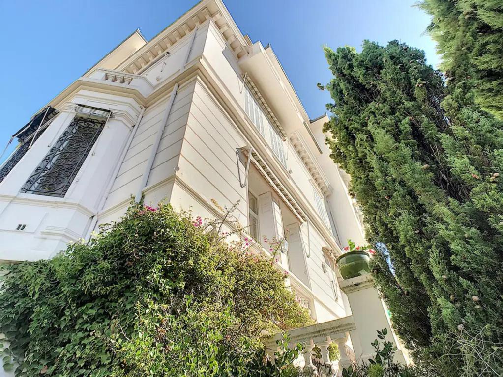 Charmant appartement dans villa avec parc 7, Rue de Bernis, 06400 Cannes