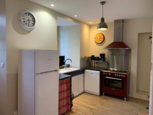 Appartement Charmant appartement jardin/parking privé 4 personnes 96 Place de Quaire 63150 La Bourboule Auvergne