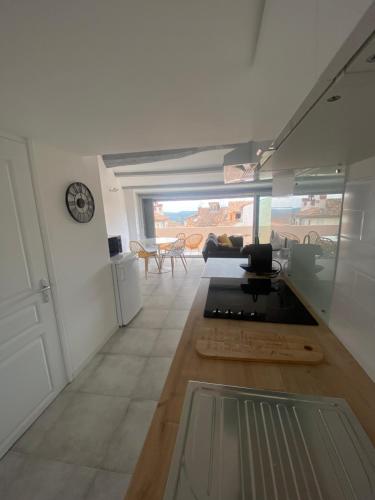 Charmant appartement terrasse sur les toits