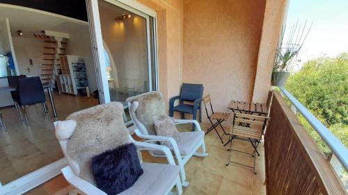 Charmant appartement vue mer à 100m de la plage.