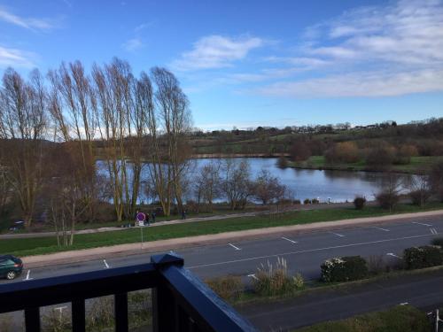 Charmant appartement vue sur le lac
