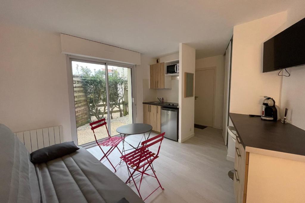 Charmant deux pièces en plein centre ville Cannes