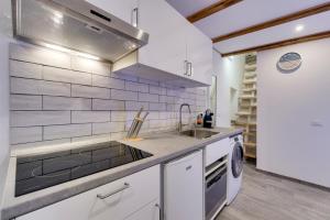 Appartement Charmant duplex vieille ville Sablettes 45 Rue Mattoni 06500 Menton Provence-Alpes-Côte d\'Azur