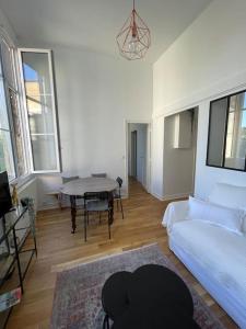 Appartement Charmant et calme, T2 au cœur de Bordeaux 21 Rue Saint-Fort 33000 Bordeaux Aquitaine