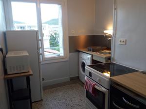 Appartement Charmant F2 avec vue, proche centre Bât. F, 3è étage 92 Rue de Blanzat 63100 Clermont-Ferrand Auvergne