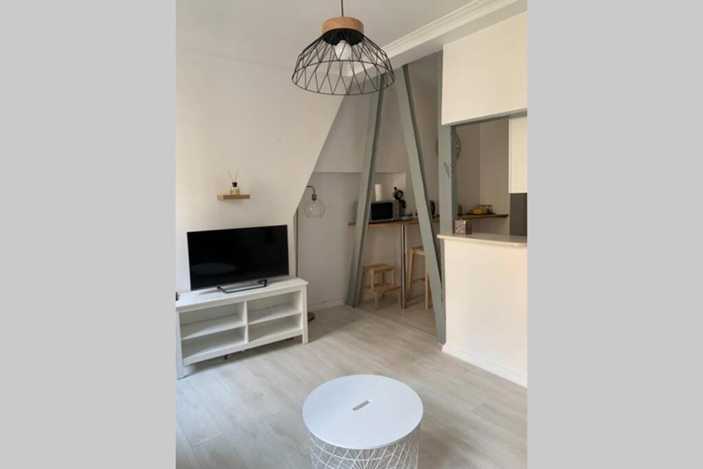 Appartement Charmant F2 centre ville de Rouen 90 Rue Cauchoise 1 et étage 76000 Rouen