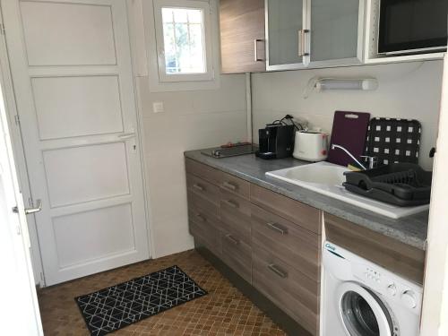 charmant logement 200m plage de la roquille