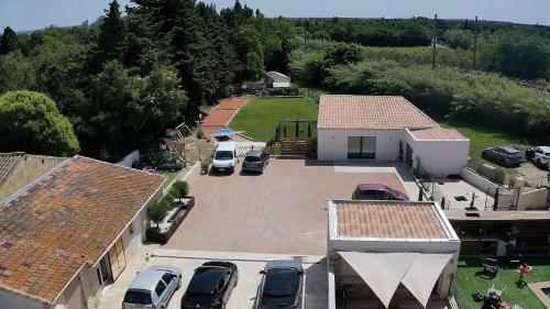 Charmant logement avec jacuzzi et sauna