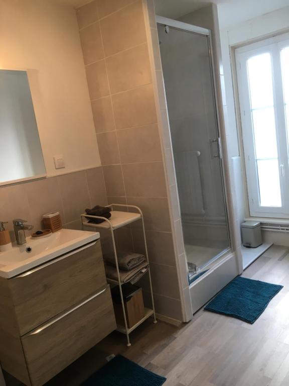 Appartement Charmant logement centre-ville 70 Rue de Paris 78550 Houdan