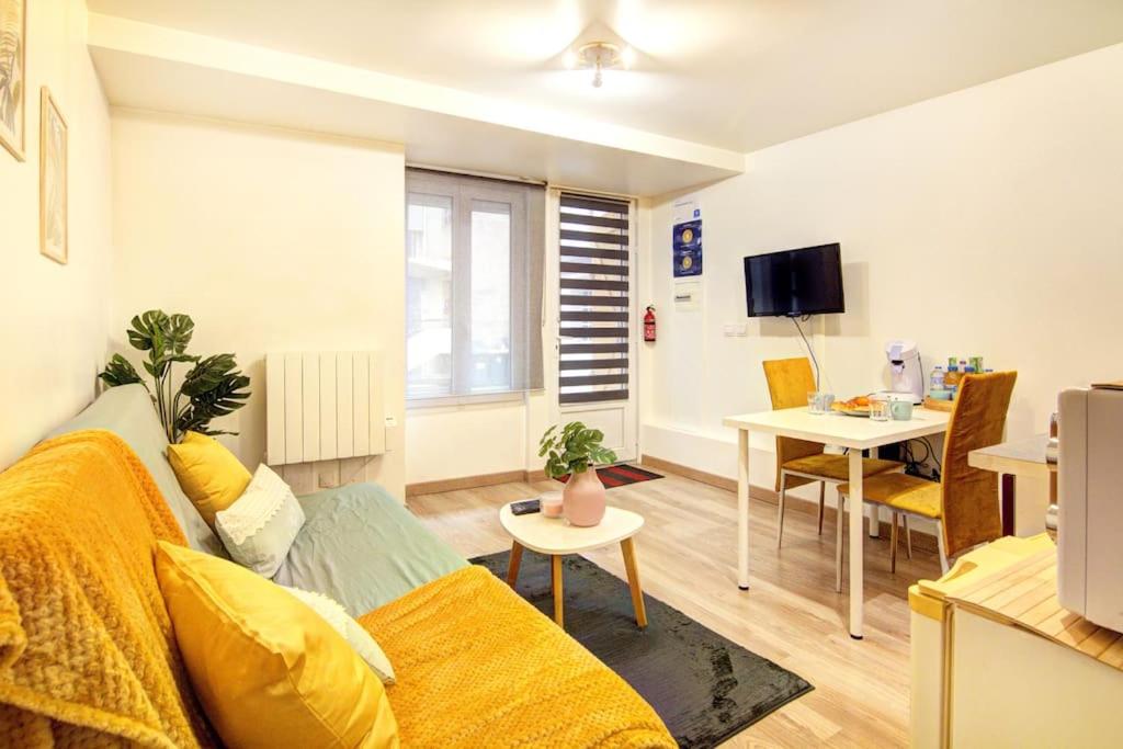 Charmant logement Châteaucreux 53 Rue Tiblier Verne, 42000 Saint-Étienne