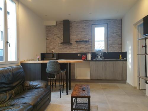 Appartement Charmant logement LOC CITANIE 2 12 Allée de la Falgaylarie 81200 Aussillon Midi-Pyrénées