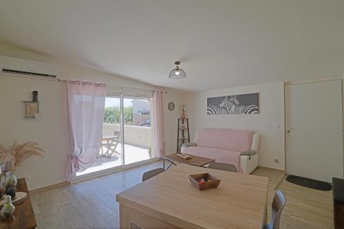 Appartement Charmant logement Mas du clos de la pointe 123 Chemin de la Levade 13300 Salon-de-Provence Provence-Alpes-Côte d\'Azur