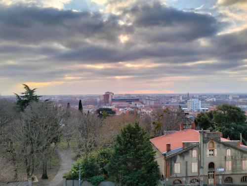 Charmant logement, vue sur Toulouse 1 min du métro