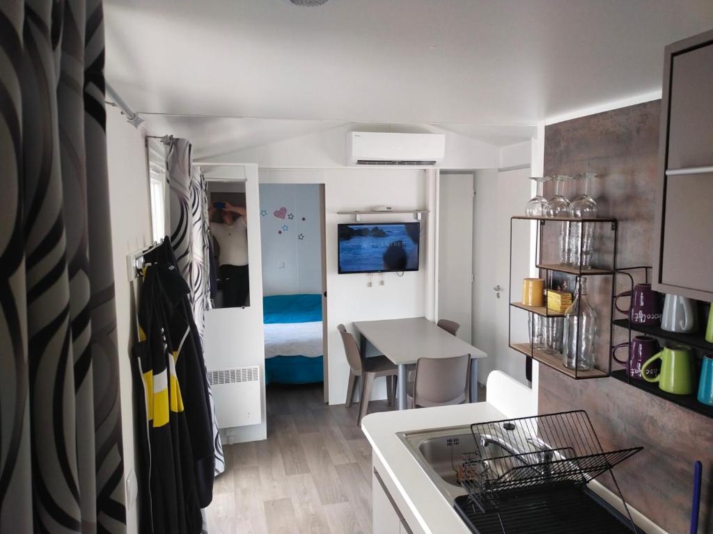 Appartement charmant mobil home 2 chambres Valras plage 10 Rue du Gourp Salat 34350 Valras-Plage