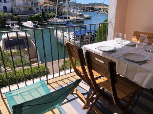 Charmant Studio 2/4 pers à Port Grimaud