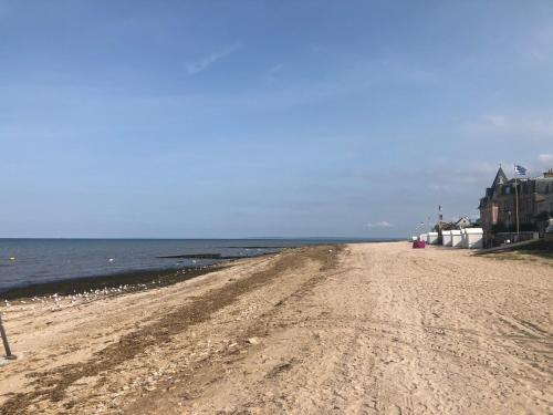 Charmant studio à 4min de la mer
