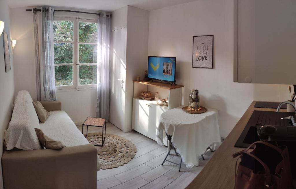 Charmant studio 24 Avenue Régnauld, 33120 Arcachon