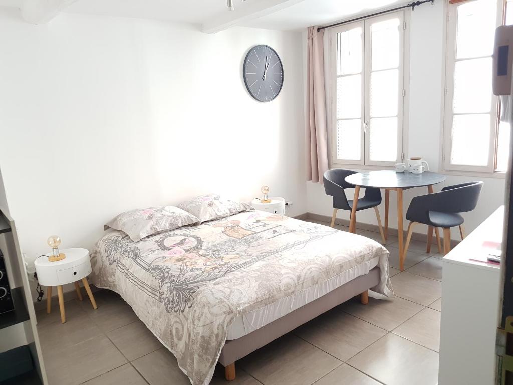 Appartement Charmant studio au coeur de St Leu hyper centre 22 Rue des Cannettes 80000 Amiens