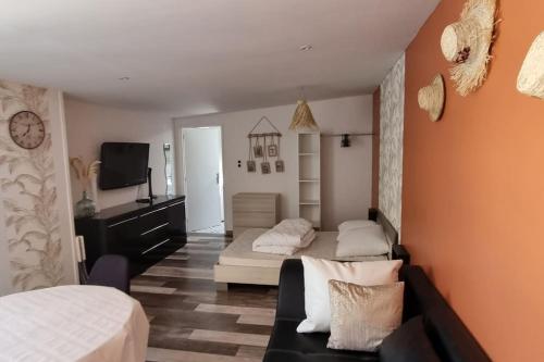 Charmant Studio avec extérieur