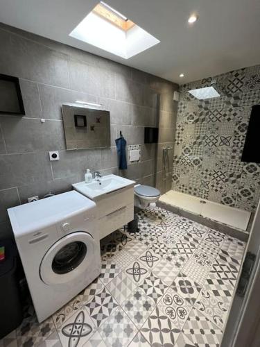 Charmant Studio avec extérieur