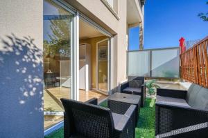 Charmant studio avec terrasse et parking