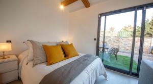 Charmant studio avec vue imprenable sur la mer proche de Saint-Tropez
