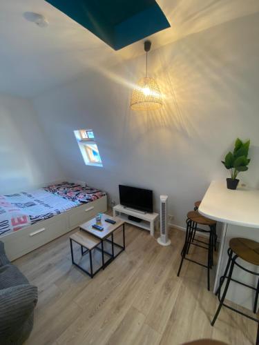 Charmant Studio calme et refait à neuf
