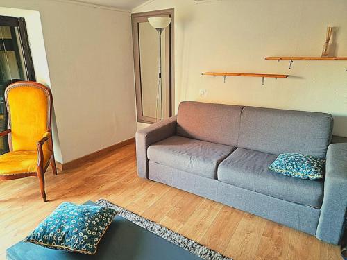 Appartement Charmant studio central avec terrasse et parking 42 Boulevard Gambetta 30000 Nîmes Languedoc-Roussillon