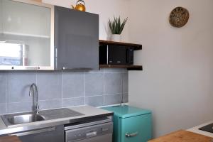 Charmant studio en face du Port de Marseille !