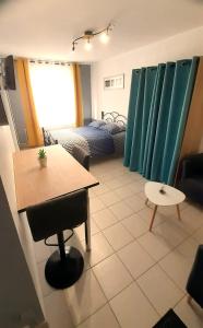 Charmant studio en plein centre avec parking