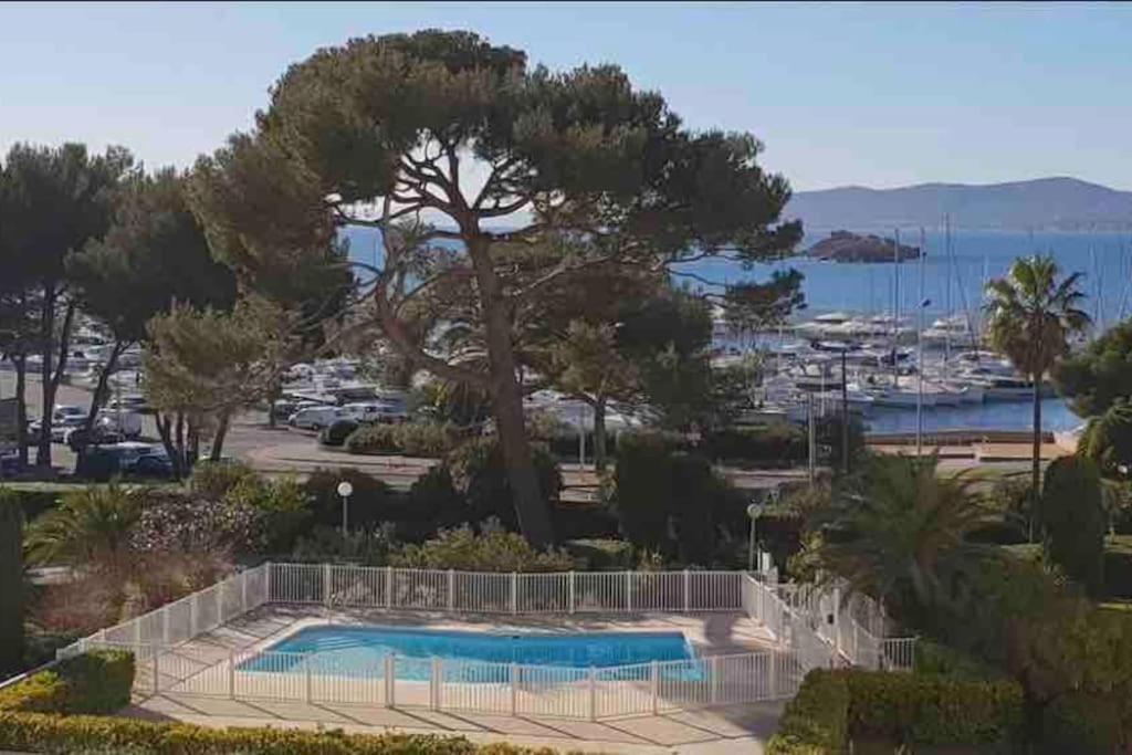 Charmant studio face au port Santa Lucia avec piscine et parking privé Les jardins du Port / batiment B / 3ème étage 127 Boulevard des Orangers, 83700 Saint-Raphaël