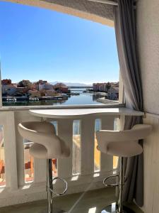 Appartement Charmant Studio, lumineux avec vue sur la Marina Résidence Nautica Nautide XII, Appartement 58 1 Quai des Pyrénées 66420 Le Barcarès Languedoc-Roussillon