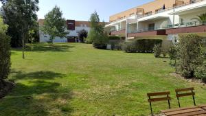 Charmant Studio Résidence avec Terrasse Jardin au Centre de Vannes