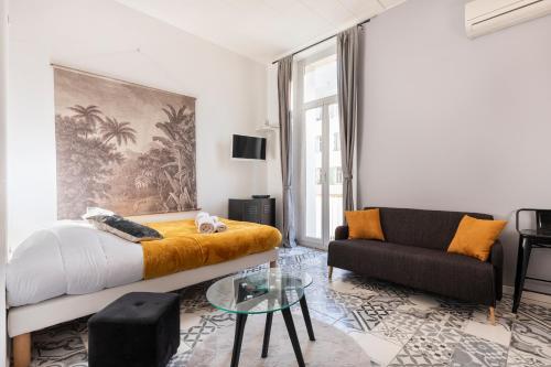 Charmant studio rue Hoche Cannes Centre