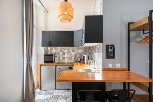 Charmant studio rue Hoche Cannes Centre