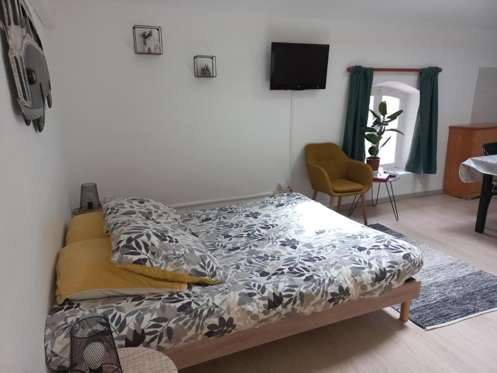 Appartement Charmant studio tout équipé \ Rue Victor Hugo 13129 Salin-de-Giraud