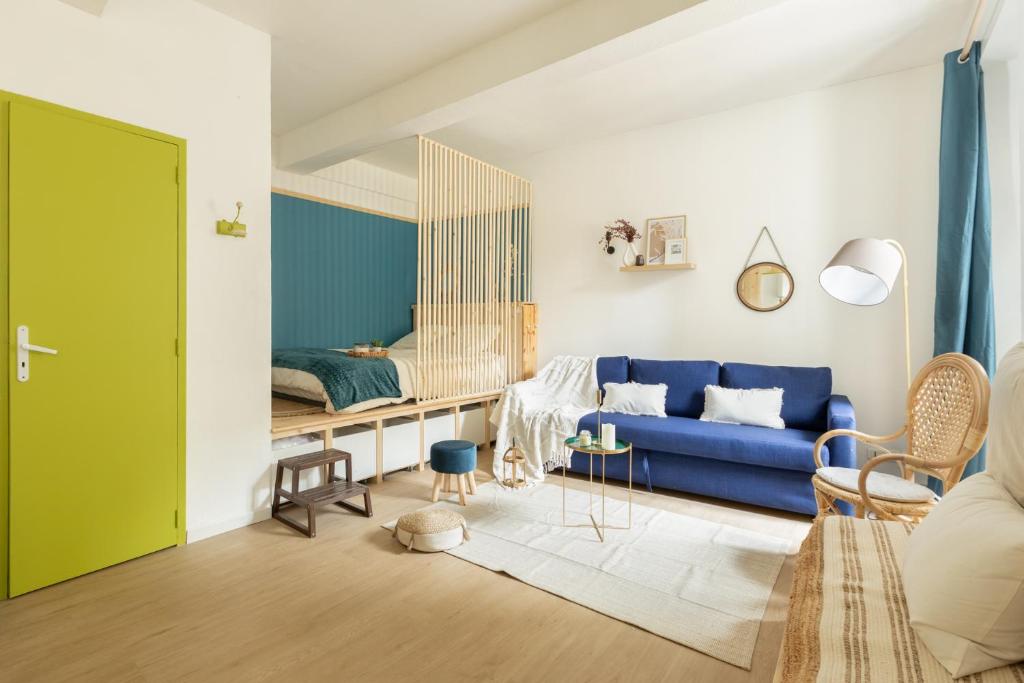 Appartement Charmant Studio très bien situé aux Remparts Avignon 3 Rue Pavot 84000 Avignon