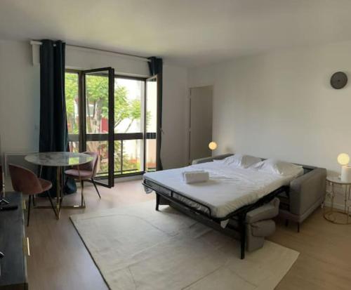Charmant T1 rénové Neuilly-sur-Seine