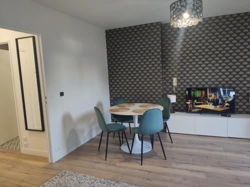 Charmant T1 rénové Rueil Malmaison
