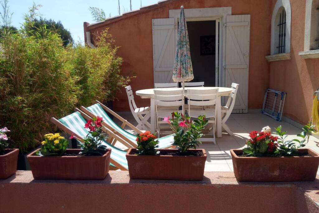 Appartement Charmant T2 à Bandol avec grande terrasse 79C Chemin de Roustagnon 83150 Bandol