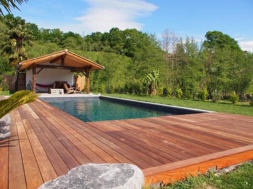 Charmant T2 avec piscine entre mer et montagne