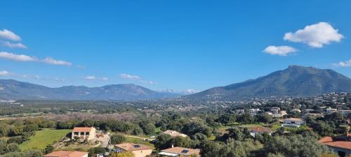 Appartement Charmant T2 Botaccina 20129 Bastelicaccia Corse