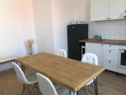 Charmant T2 de 48m2 au cœur du village de Lézignan-Corbieres